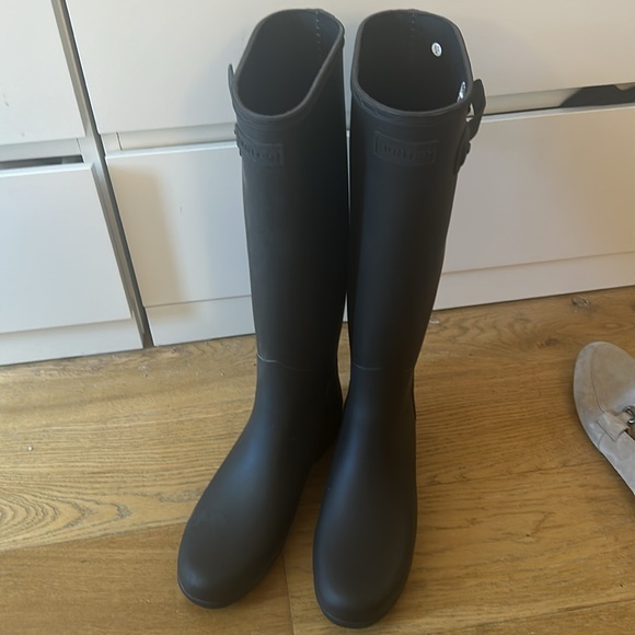 Hunter Original Refined Rain Boot (Women)
ONYX - Picture 5 of 5